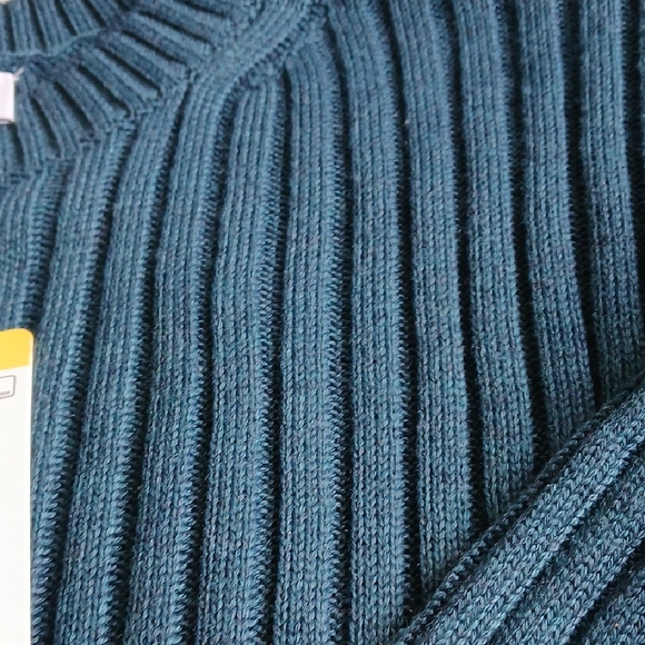 Jessica Simpson Teal Ribbed Crewneck Sweater - Picture 6 of 6